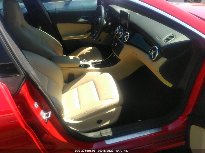 2015 MERCEDES-BENZ CLA-CLASS CLA 250 WDDSJ4EB9FN179034