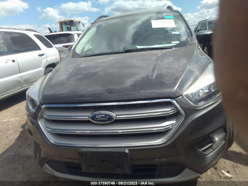 2018 FORD ESCAPE SE - 1FMCU0GD7JUD07617