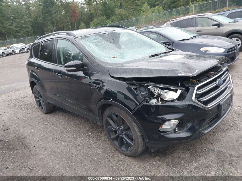 2017 FORD ESCAPE TITANIUM - 1FMCU9J90HUC41768