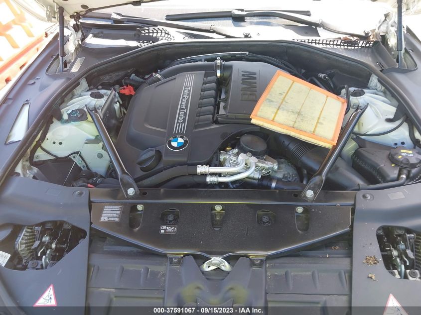 2016 BMW 6 SERIES 640I WBA6F1C52GGT83198