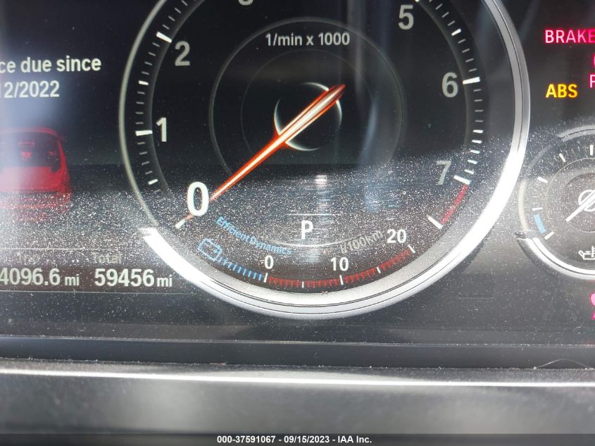 2016 BMW 6 SERIES 640I WBA6F1C52GGT83198