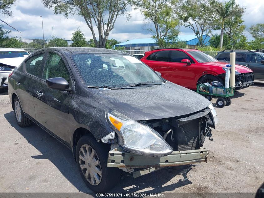 2015 NISSAN VERSA SV - 3N1CN7AP0FL808012