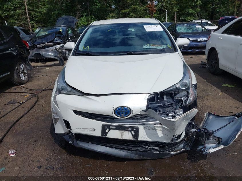 2018 TOYOTA PRIUS TWO/TWO ECO/THREE - JTDKARFU2J3055263