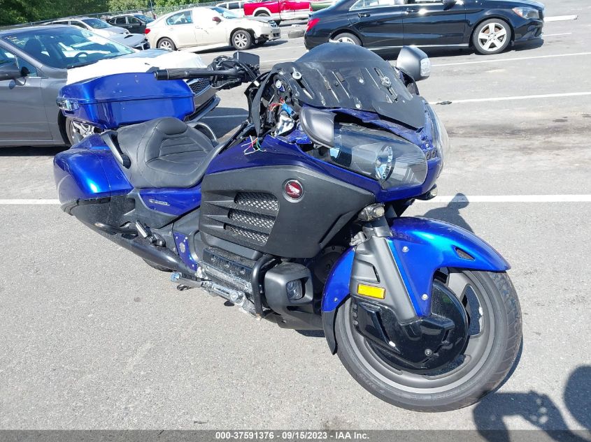 2015 HONDA GL1800 B - JH2SC6847FK200839