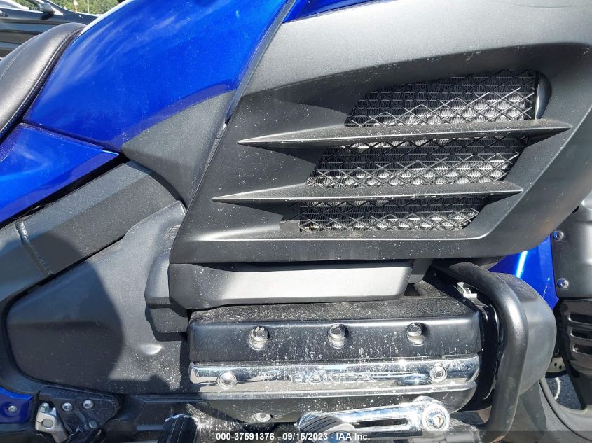 2015 HONDA GL1800 B - JH2SC6847FK200839
