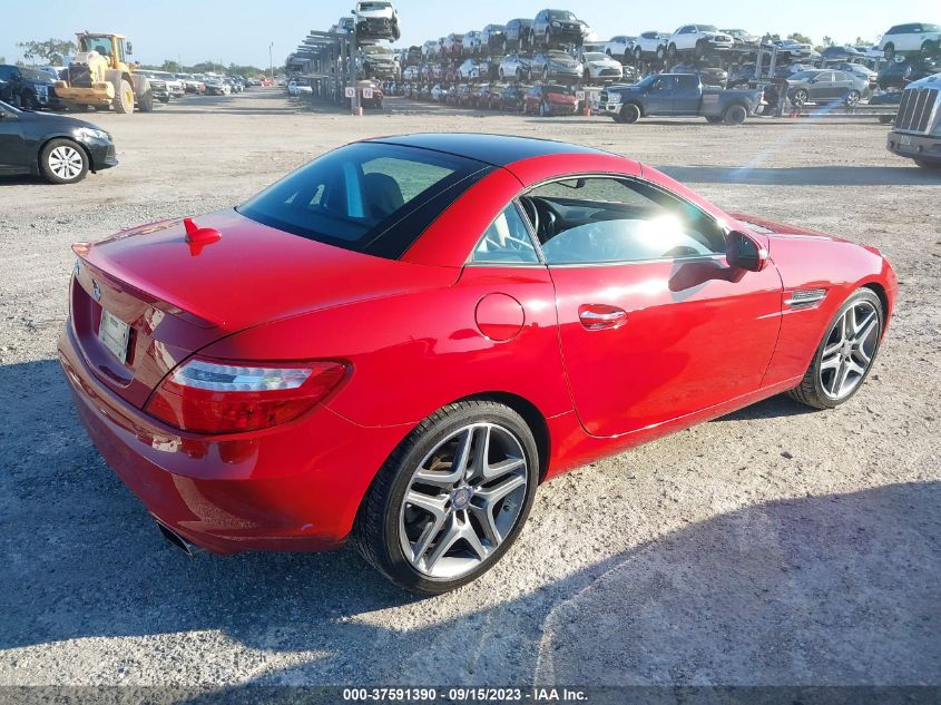 2013 MERCEDES-BENZ SLK-CLASS SLK 250 WDDPK4HA3DF055208