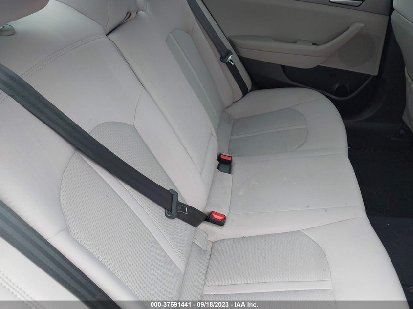 VIN 5NPE24AFXHH519257 2017 HYUNDAI SONATA SE