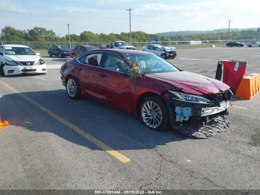 58AE21B11LU010372 LEXUS ES ES 300H LUXURY 2020