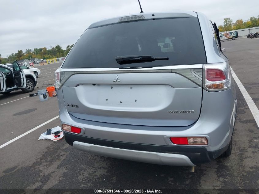 2015 MITSUBISHI OUTLANDER SE - JA4AD3A3XFZ013209