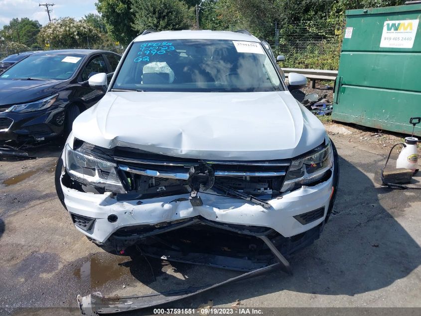 2018 VOLKSWAGEN TIGUAN SEL/SE - 3VV2B7AX6JM046990