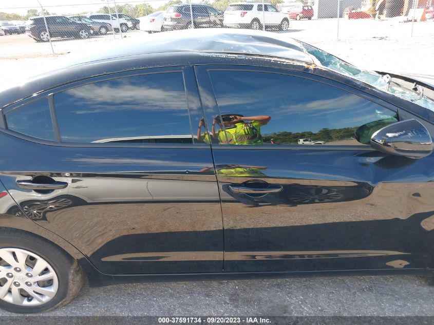 2020 HYUNDAI ELANTRA SE - 5NPD74LF3LH588584