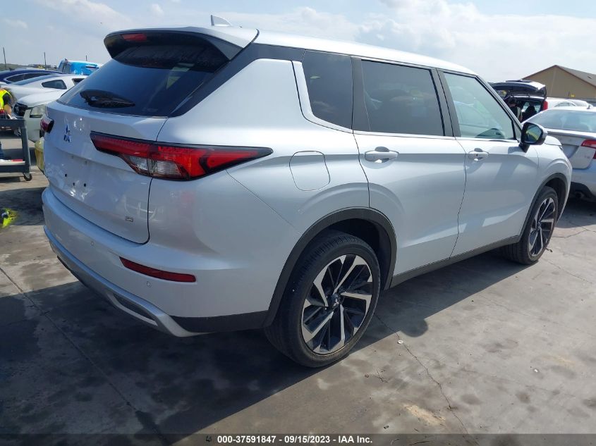 2022 MITSUBISHI OUTLANDER SE - JA4J4UA82NZ016654