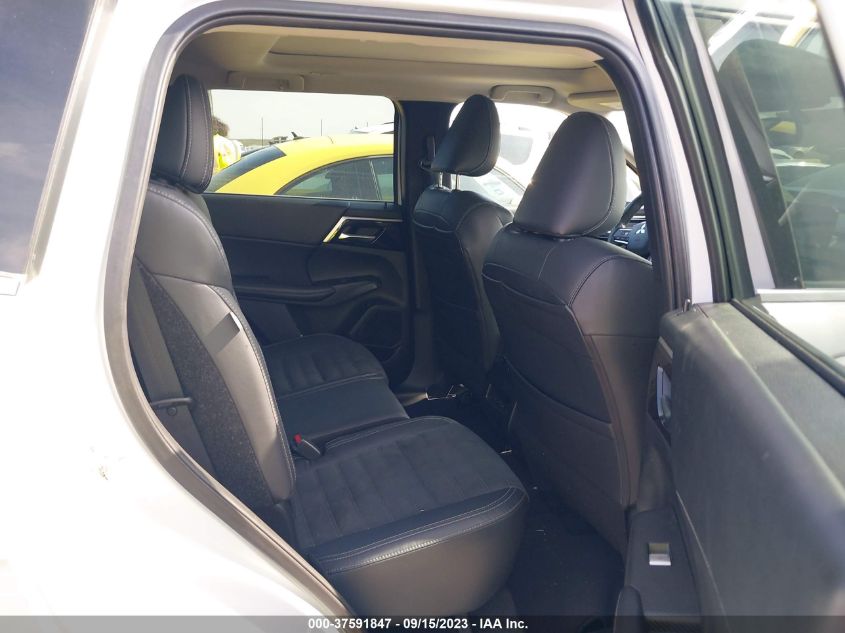 2022 MITSUBISHI OUTLANDER SE - JA4J4UA82NZ016654