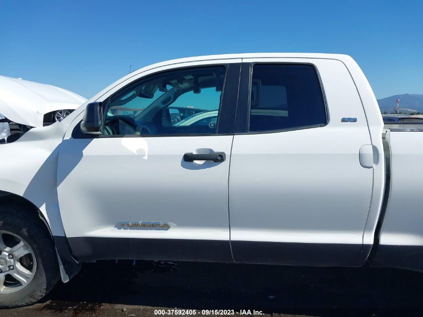 2013 TOYOTA TUNDRA 4WD TRUCK - 5TFUY5F13DX302600