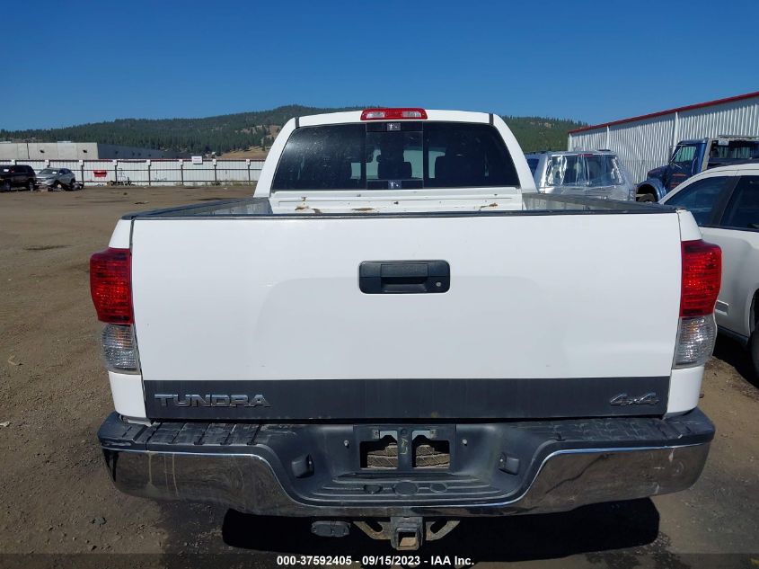 2013 TOYOTA TUNDRA 4WD TRUCK - 5TFUY5F13DX302600