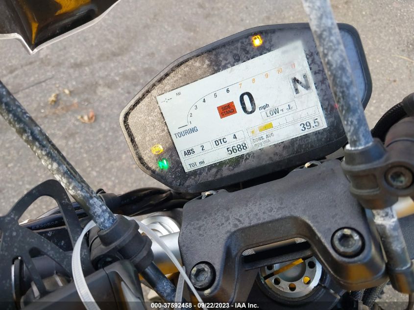 2018 DUCATI MONSTER 821 - ZDMMACLS7JB002917