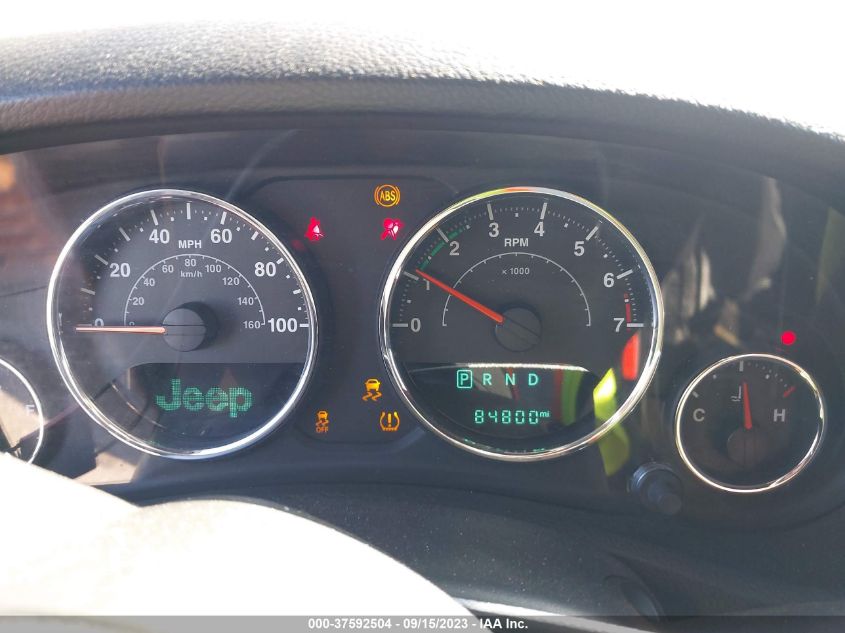 2015 JEEP WRANGLER UNLIMITED SPORT - 1C4BJWDG8FL769286