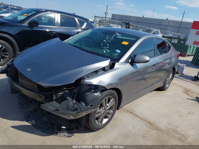 VIN 5NPD84LF5JH245656 2018 HYUNDAI ELANTRA SEL