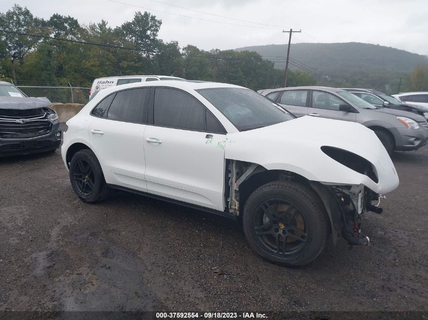 2018 PORSCHE MACAN - WP1AA2A56JLB07835