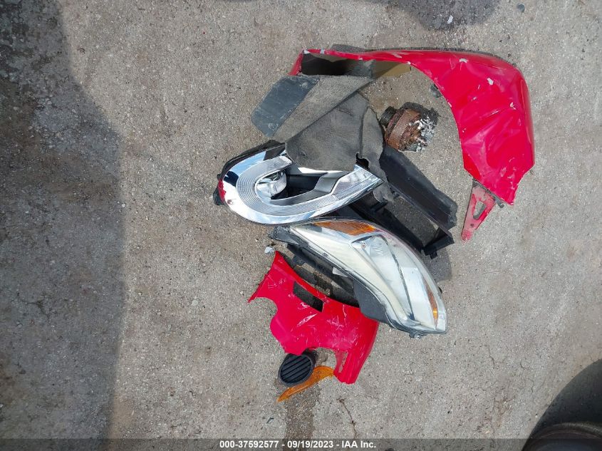 2014 VOLKSWAGEN BEETLE 2.0T R-LINE - 3VW7T7ATXEM818988