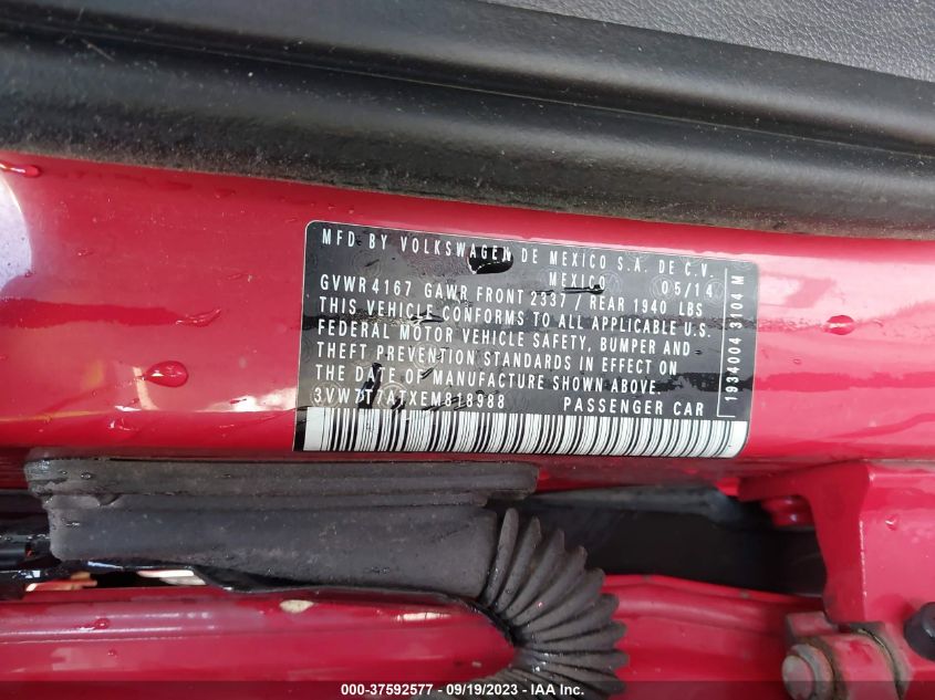2014 VOLKSWAGEN BEETLE 2.0T R-LINE - 3VW7T7ATXEM818988