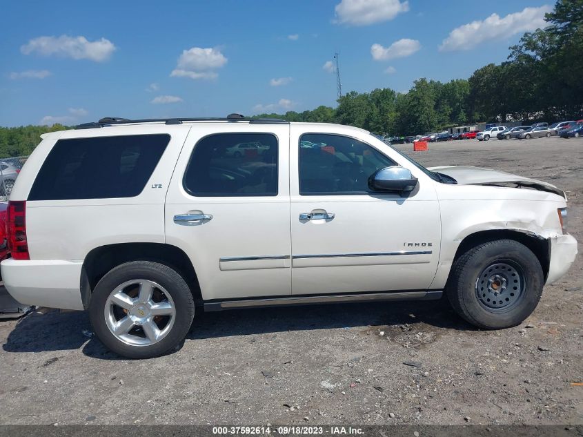 2013 CHEVROLET TAHOE LTZ - 1GNSCCE09DR269620