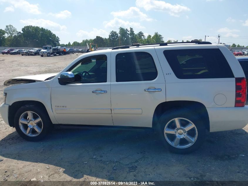 2013 CHEVROLET TAHOE LTZ - 1GNSCCE09DR269620