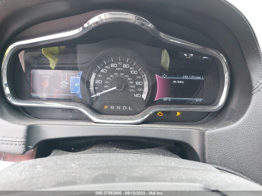 2014 LINCOLN MKT - 2LMHJ5NK7EBL56703
