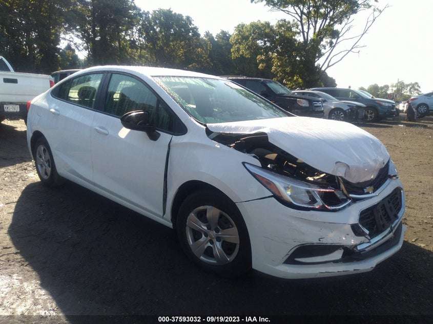 VIN 1G1BC5SM2J7188213 2018 CHEVROLET CRUZE LS