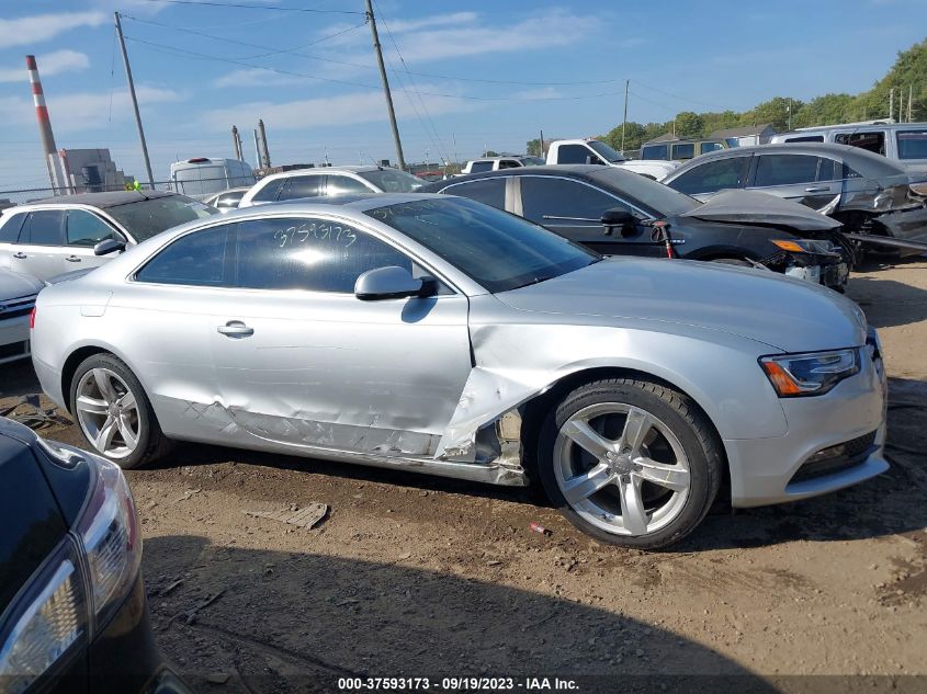 2014 AUDI A5 PREMIUM - WAUCFAFR4EA063107