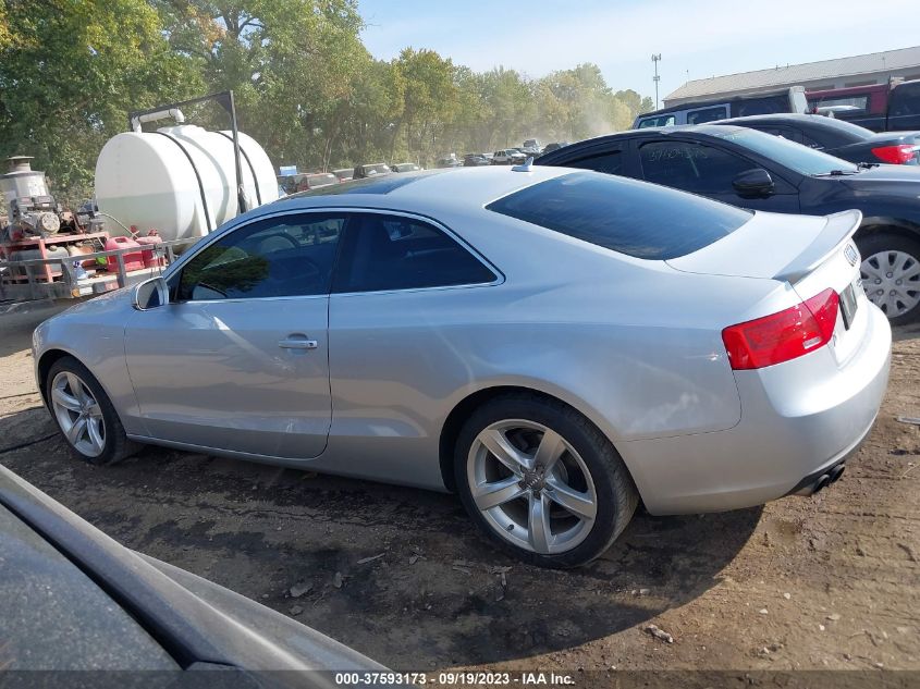 2014 AUDI A5 PREMIUM - WAUCFAFR4EA063107