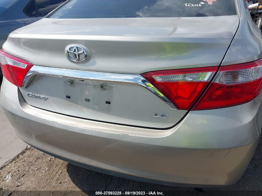 2015 TOYOTA CAMRY LE/XLE/SE/XSE - 4T4BF1FK1FR450054
