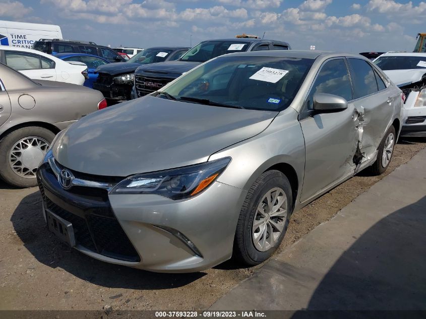 2015 TOYOTA CAMRY LE/XLE/SE/XSE - 4T4BF1FK1FR450054