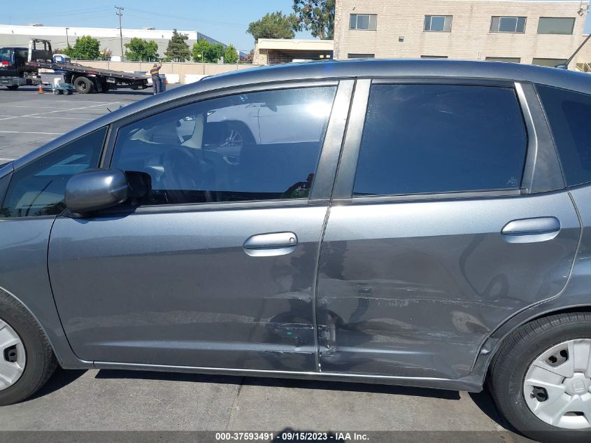 2013 HONDA FIT - JHMGE8H33DC010652