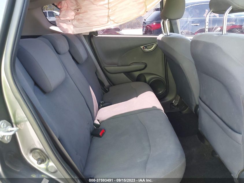 2013 HONDA FIT - JHMGE8H33DC010652