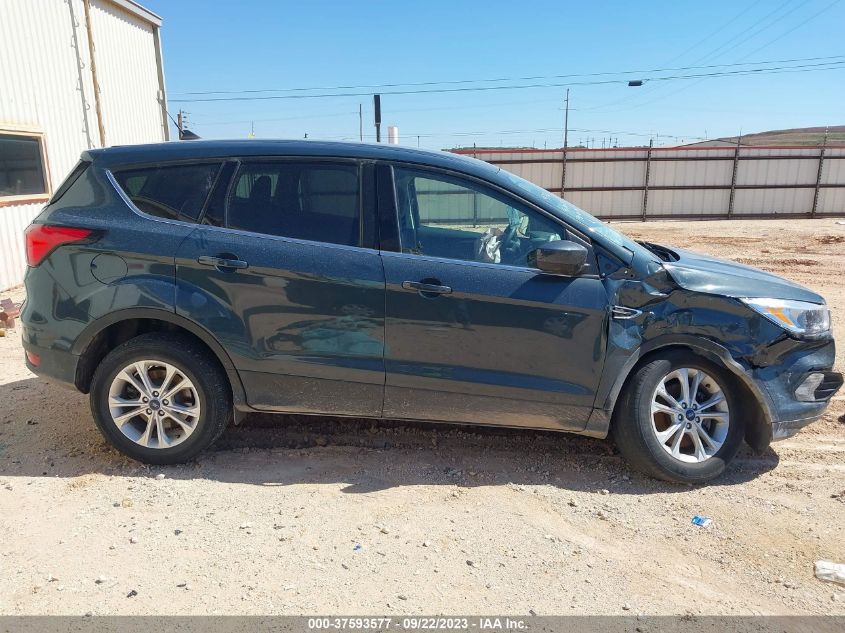 2019 FORD ESCAPE SE - 1FMCU9GD9KUA69758