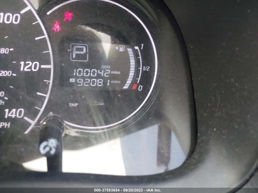 2018 NISSAN VERSA NOTE SV - 3N1CE2CP2JL361840