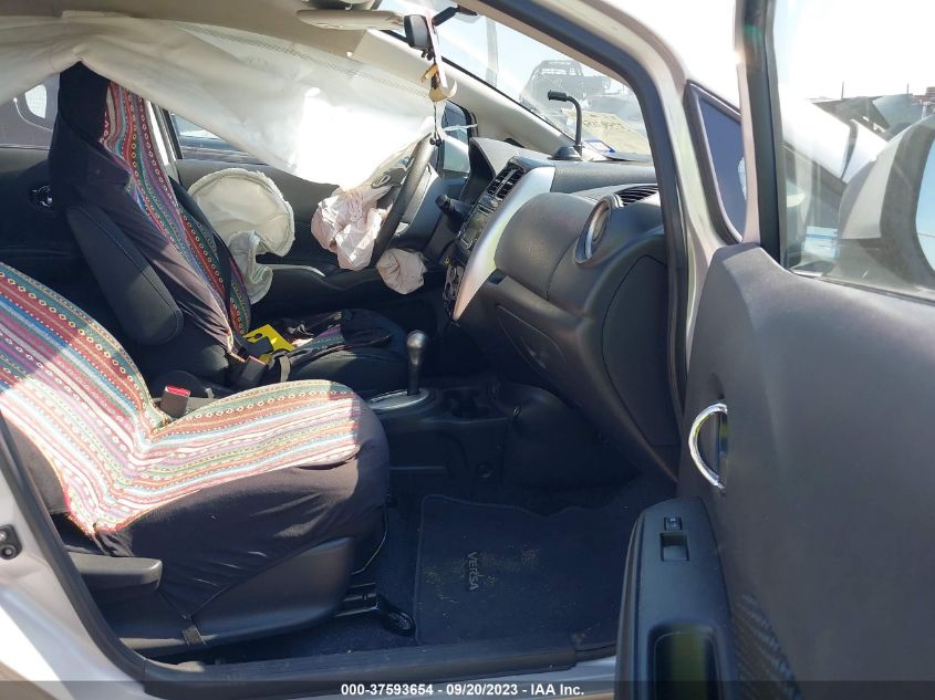 2018 NISSAN VERSA NOTE SV - 3N1CE2CP2JL361840