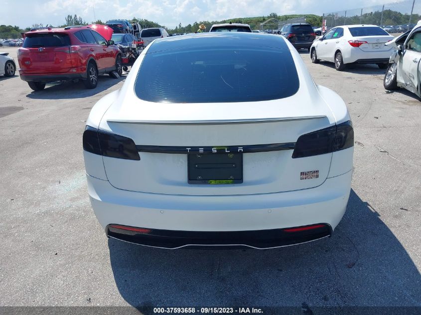 2022 TESLA MODEL S PLAID - 5YJSA1E68NF486302