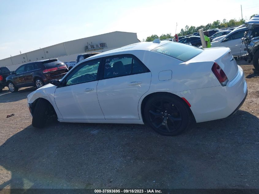 2021 CHRYSLER 300 - 2C3CCABG5MH629716