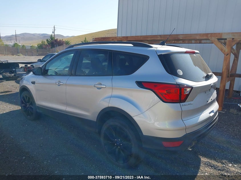 VIN 1FMCU9GD3KUA07613 2019 FORD ESCAPE SE