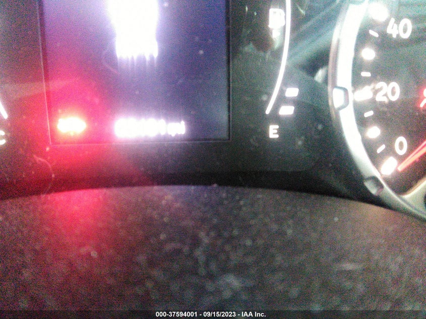 VIN ZACCJABBXHPF68227 2017 JEEP RENEGADE LATITUDE