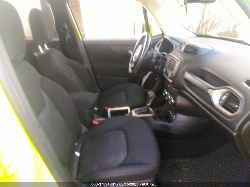 VIN ZACCJABBXHPF68227 2017 JEEP RENEGADE LATITUDE