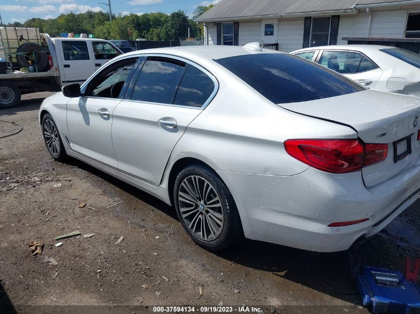 2017 BMW 530I XDRIVE - WBAJA7C36HWA70207