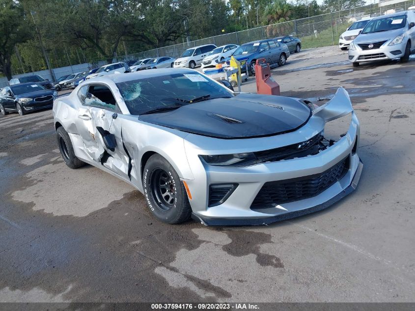 2018 CHEVROLET CAMARO SS - 1G1FE1R70J0162111