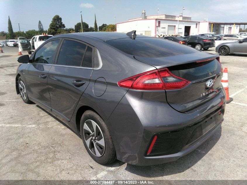 2017 HYUNDAI IONIQ HYBRID SEL - KMHC75LC4HU052193