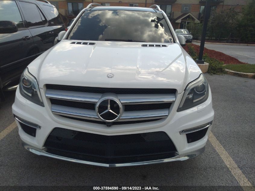 2015 MERCEDES-BENZ GL-CLASS GL 550 4JGDF7DE7FA547005