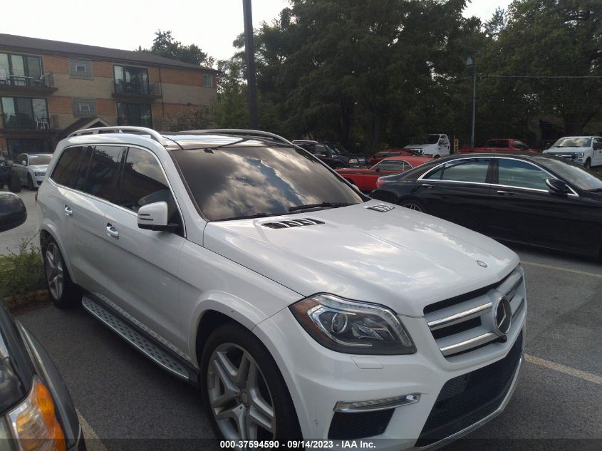 2015 MERCEDES-BENZ GL-CLASS GL 550 4JGDF7DE7FA547005