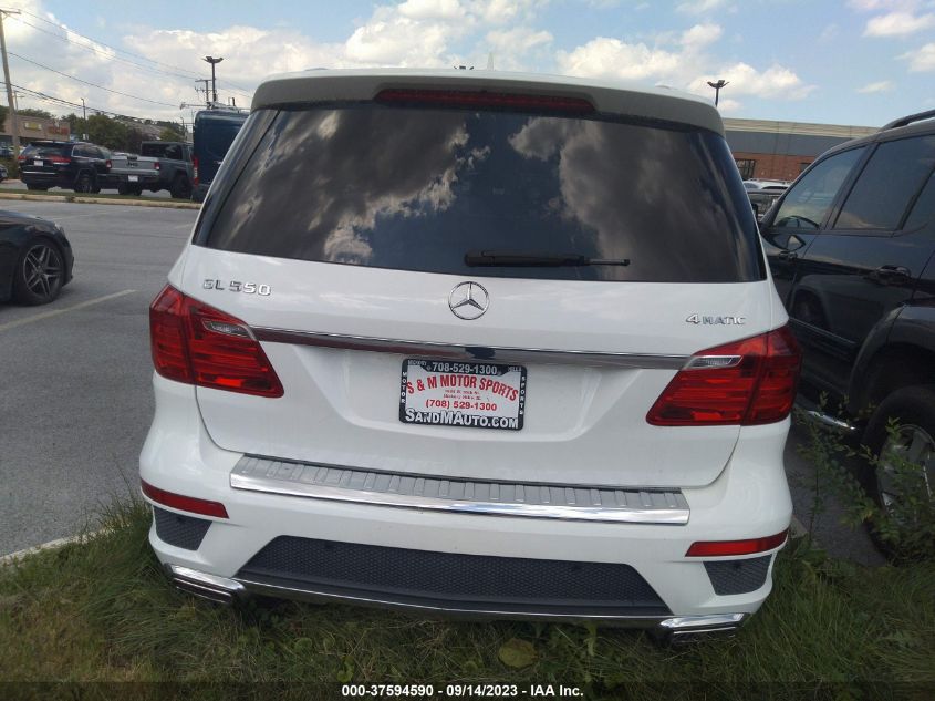 2015 MERCEDES-BENZ GL-CLASS GL 550 4JGDF7DE7FA547005