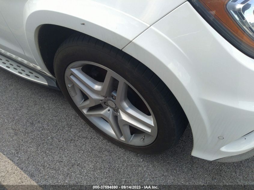 2015 MERCEDES-BENZ GL-CLASS GL 550 4JGDF7DE7FA547005